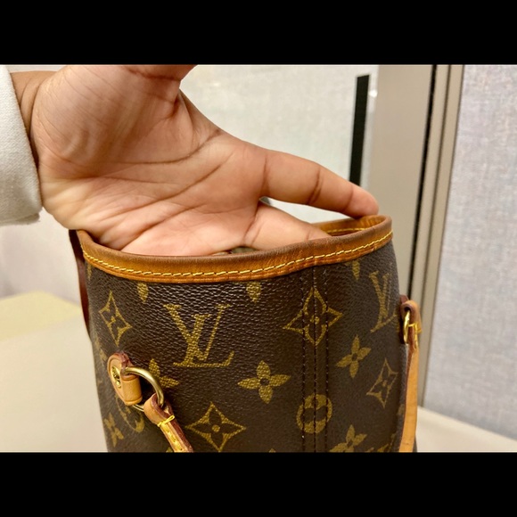 SOLD Louis Vuitton Neverfull MM Monogram - Picture 4 of 8